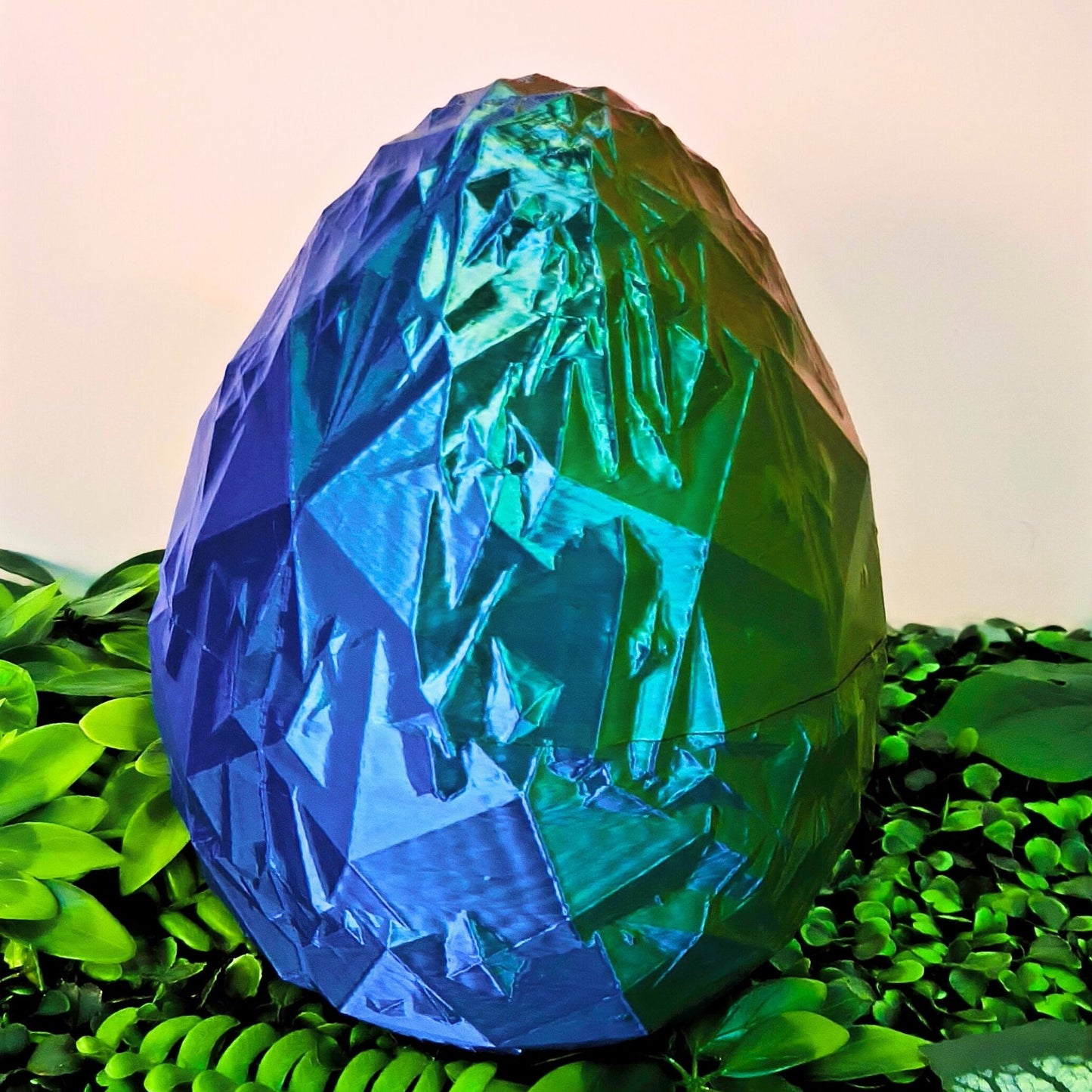 Crystalized Egg – Frosted Prism